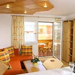 Haus Seeromantik Guest house 4*