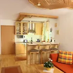 Haus Seeromantik Guest house Sankt Wolfgang im Salzkammergut