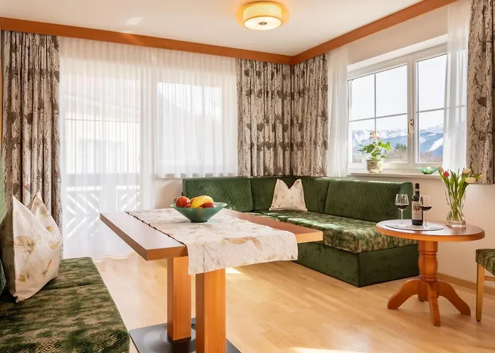 Haus Seeromantik Гостевой дом Sankt Wolfgang im Salzkammergut