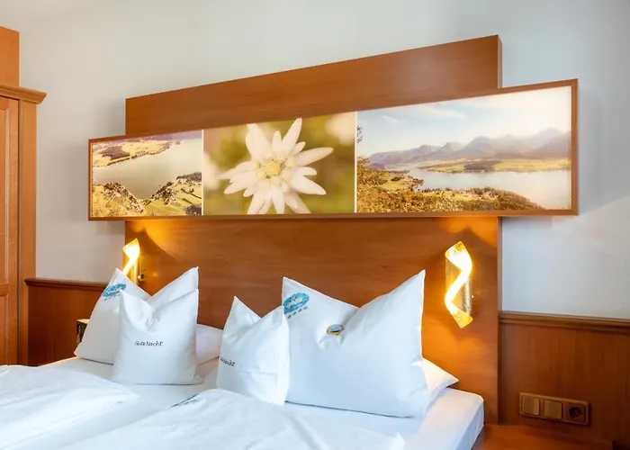 Haus Seeromantik Гостевой дом Sankt Wolfgang im Salzkammergut